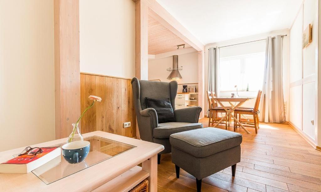 Haus Schilfkante - Wohnung 2 วีค ภายนอก รูปภาพ