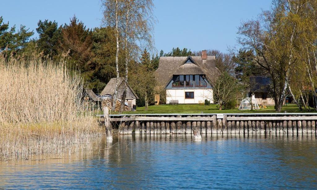 Haus Schilfkante - Wohnung 2 วีค ภายนอก รูปภาพ